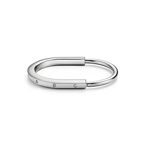 Tiffany & Co. バングル ホワイトゴールドにダイヤモンドのアクセント