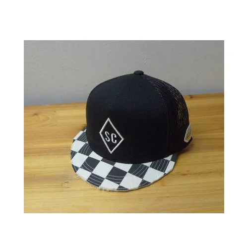 Stussy メッシュキャップ（コラボモデル）