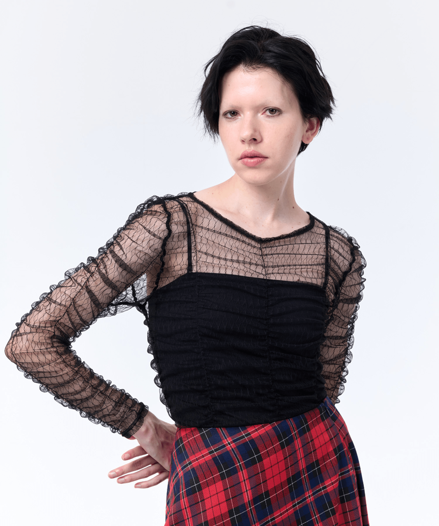 LAEMUSE SHIRRING TULLE PULLOVER