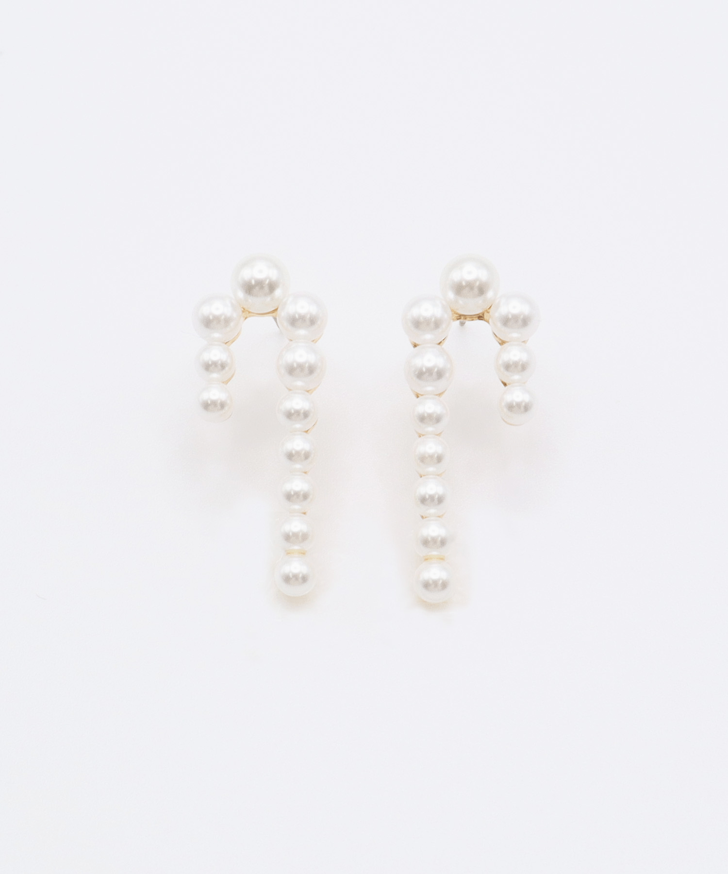 VATSURICA 〈L1154P3〉デザイン パール カーブ ピアス