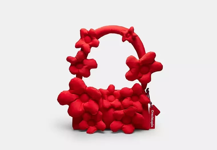 COACH コーチトピア ループ ショルダー バッグ・リサイクル ポリエステル・フローラル アップリケ