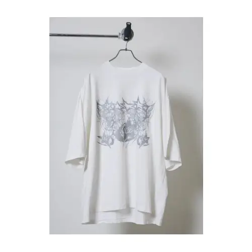 BODYSONG. TEE/REFLECTOR/STAR