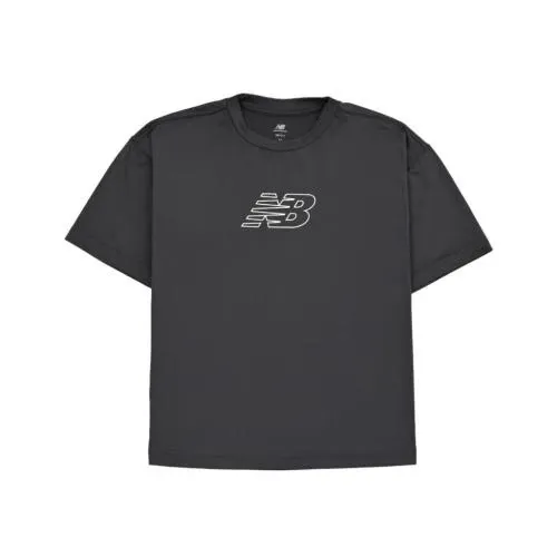 New Balance リラックスグラフィックTシャツ
