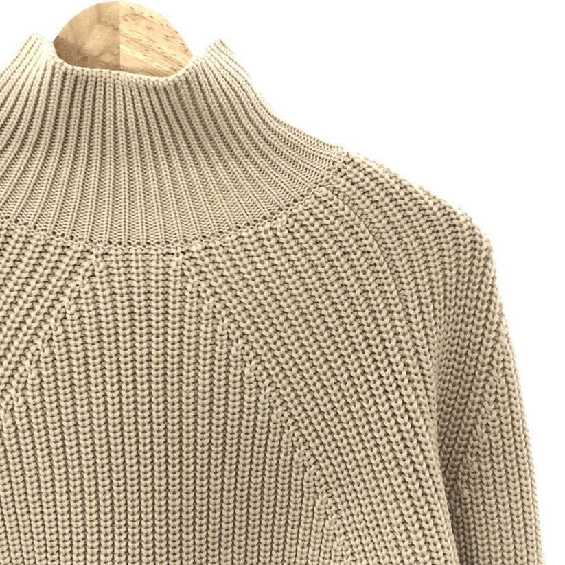 BATONER Signature Turtleneck Knit