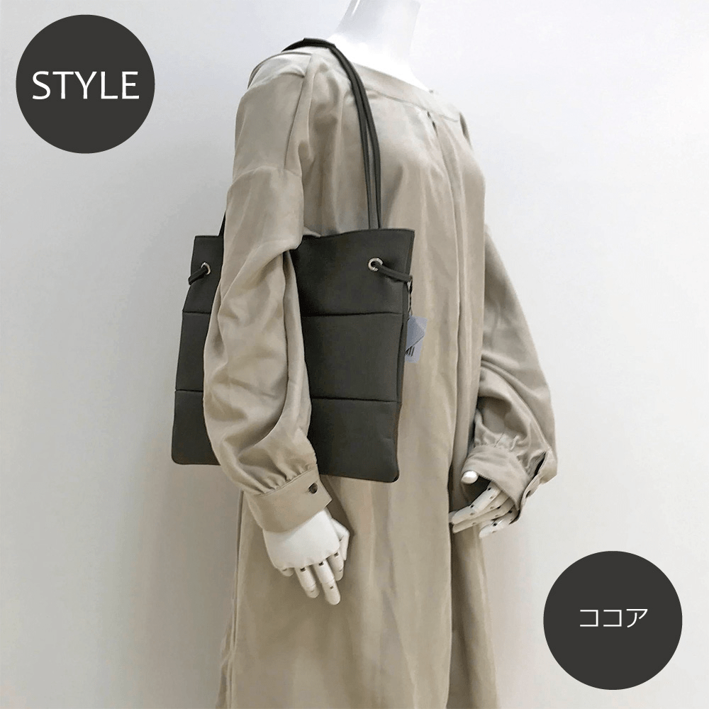A-LOOK h(アッシュ) パッチトート