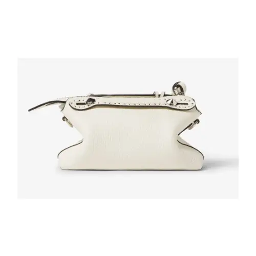 FENDI バイ ザ ウェイ セレリア