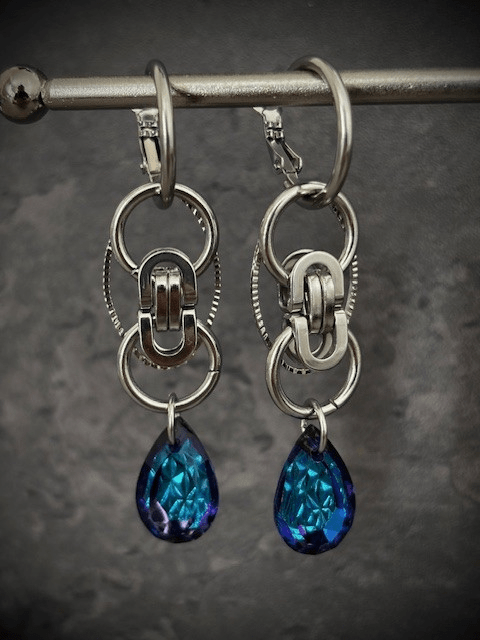 Brilliant me silver×blue　pierce