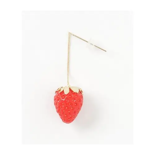 LOVE BY e.m. いちごロングチェーンピアス