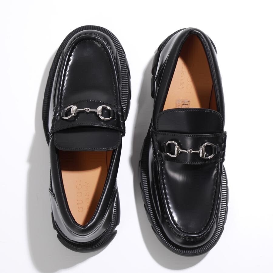 GUCCI ローファー