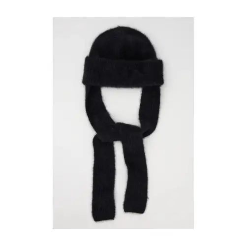 SLY EARMUFF KNIT BEANIE