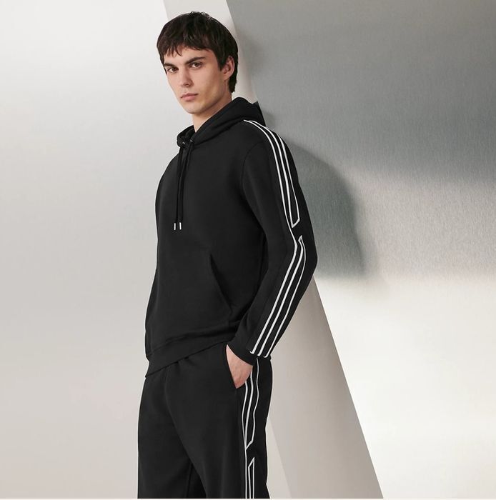 HERMES パイピングHermesRUN Hパーカー