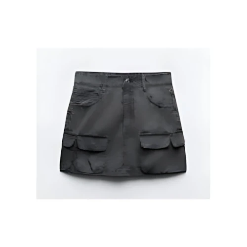 ZARA mini cargo skirt