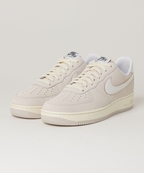 NIKE AIR FORCE 1 '07