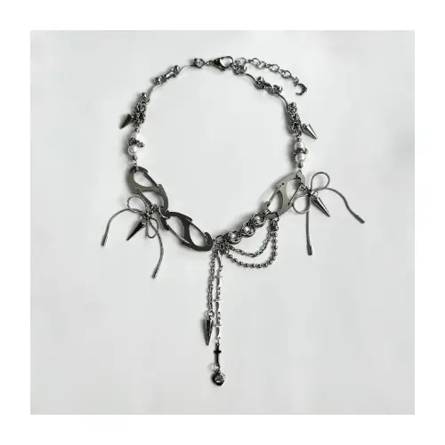 VENE carabiner and ribbon necklace