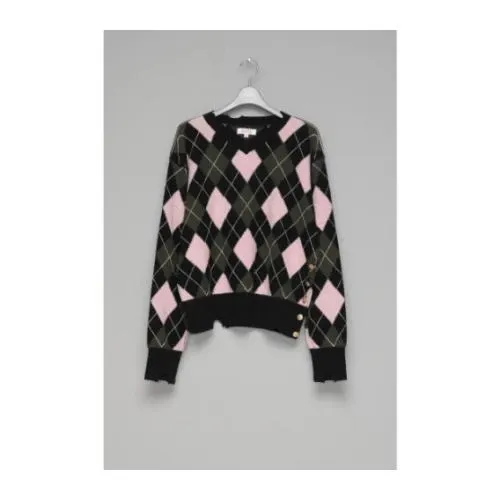 MASU Diamond Scraped Sweater