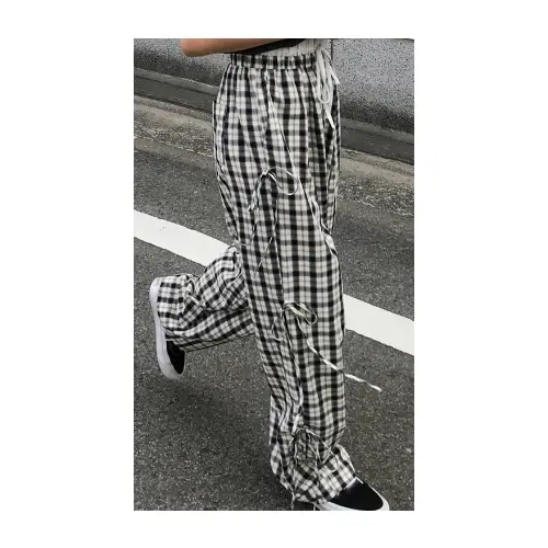 SHEIN FRIFUL カジュアルパンツ