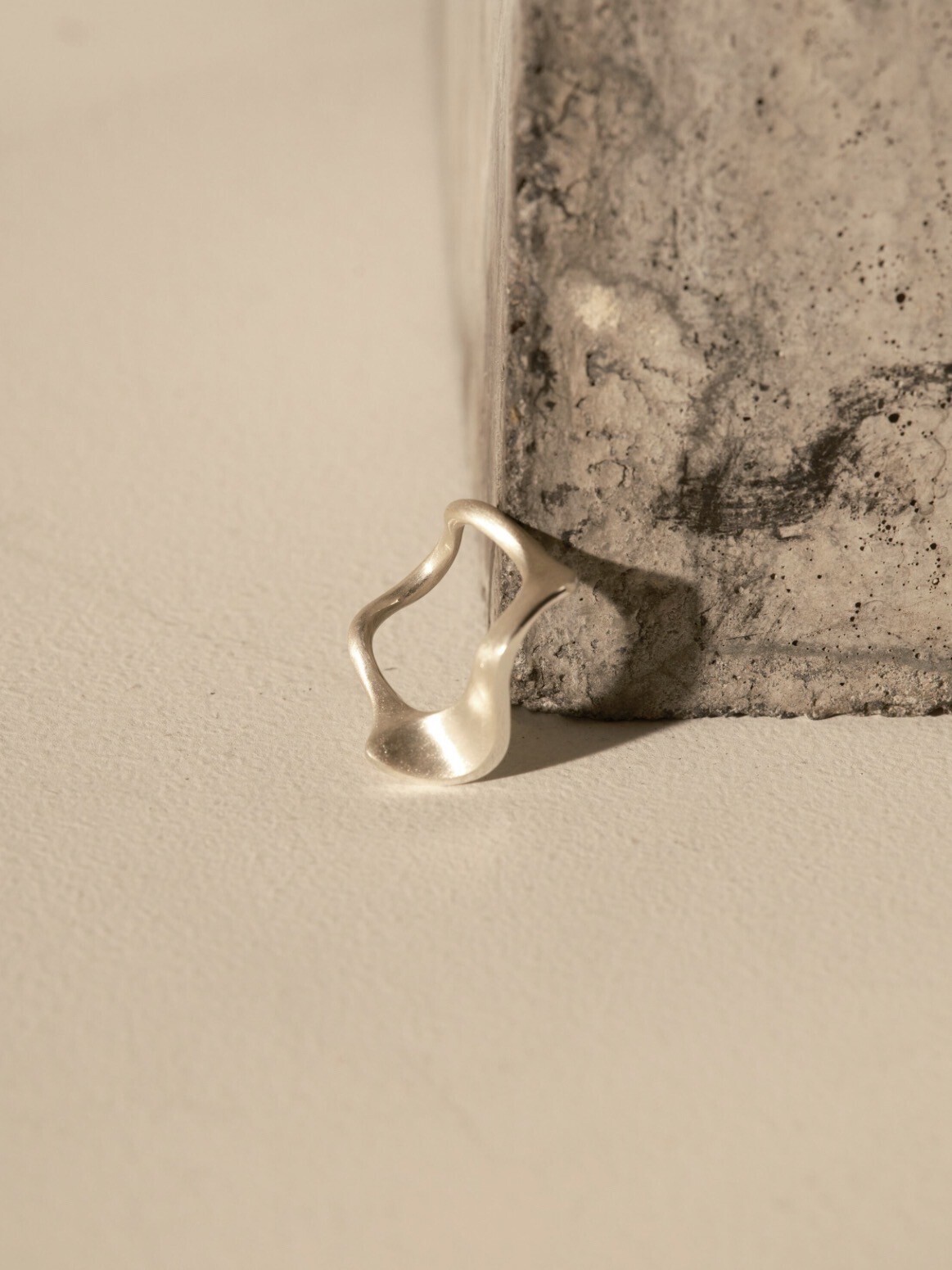 NOMG wave ring (CAAC-R020)