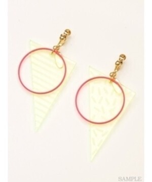 lilLilly ラウンドトライアングルピアス/イヤリング