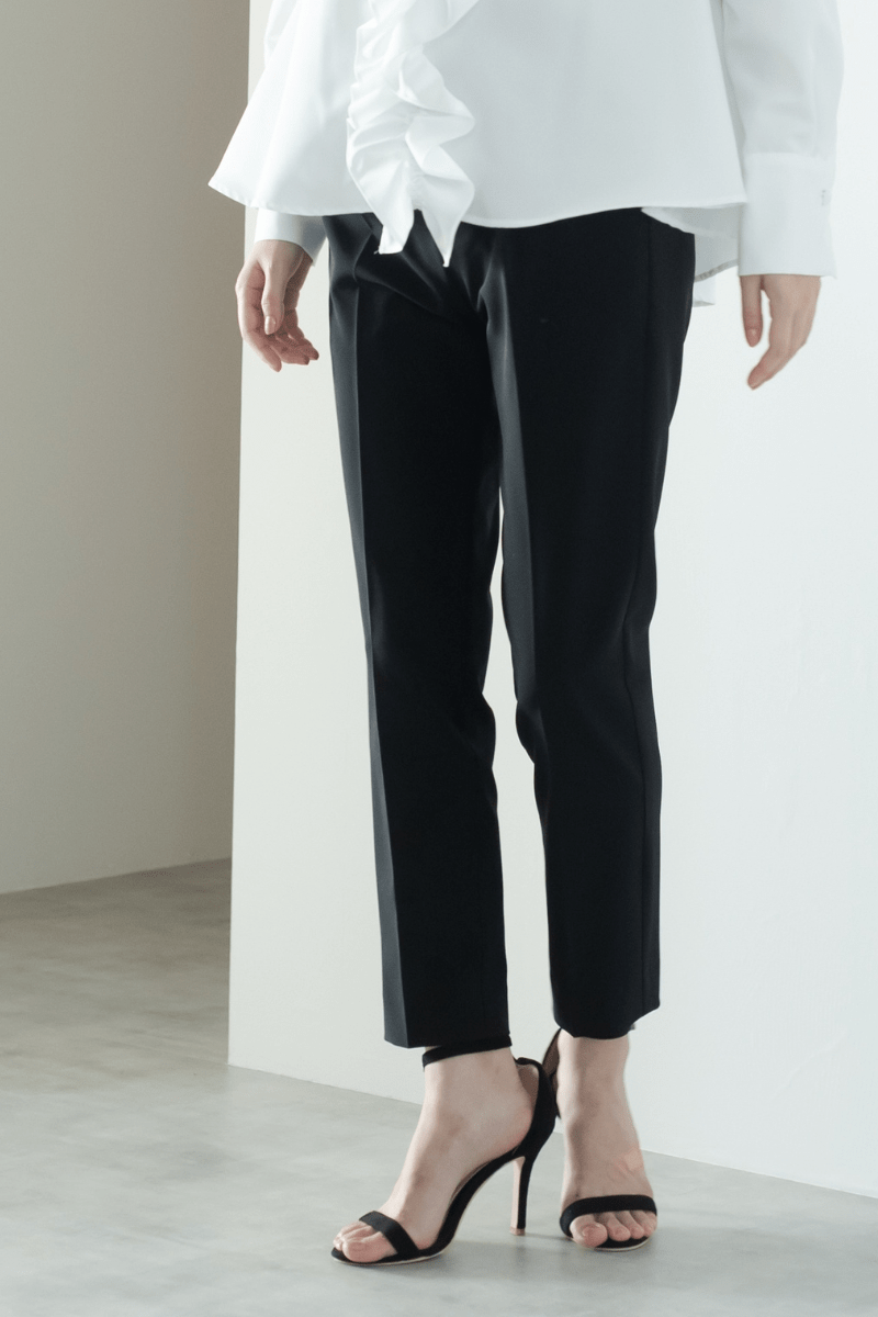 maison de Dolce. テーパードパンツ【black】