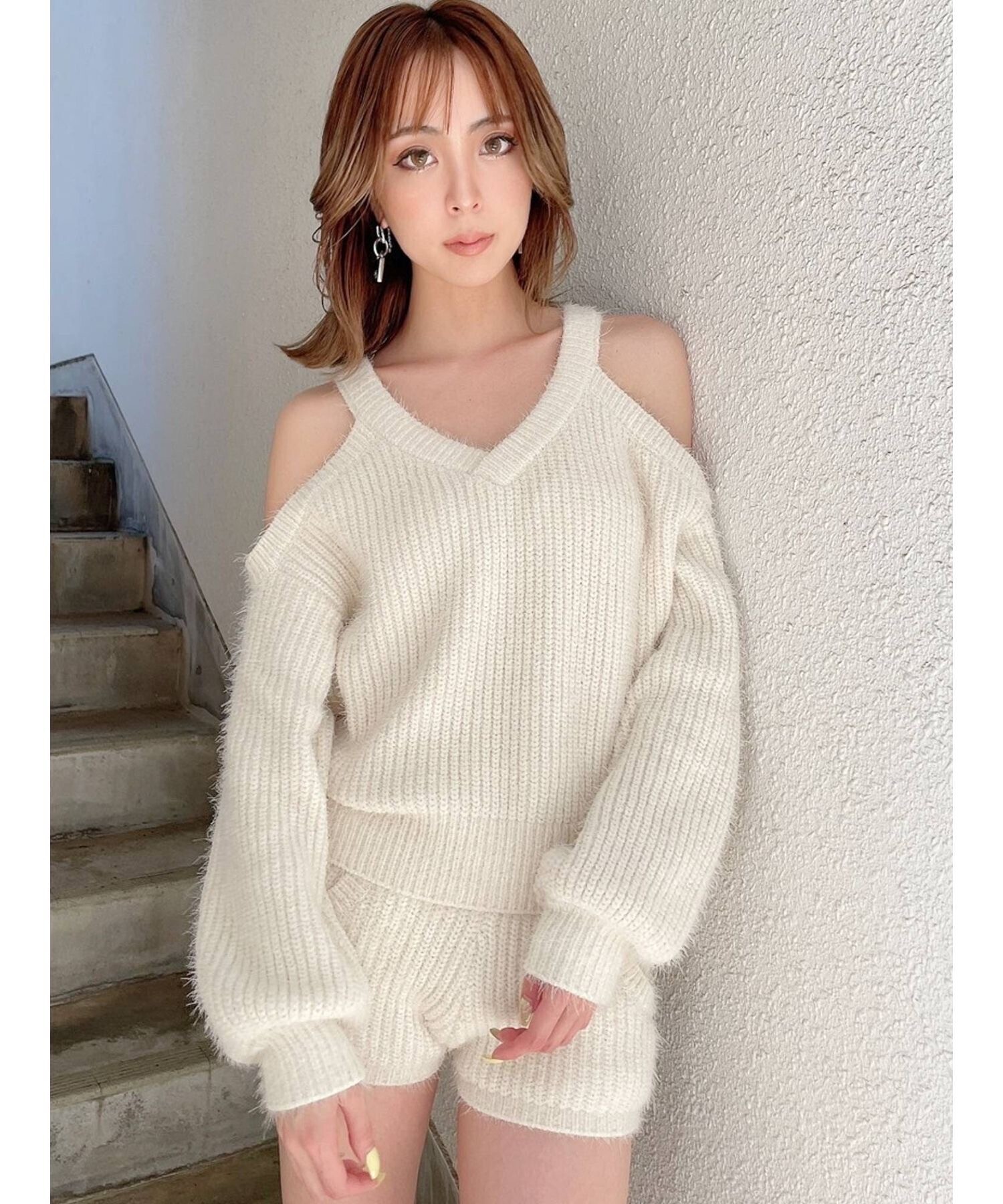 GYDA バックレースアップ シャギーニットトップス