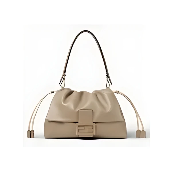 FENDI Mamma Baguette ラージ