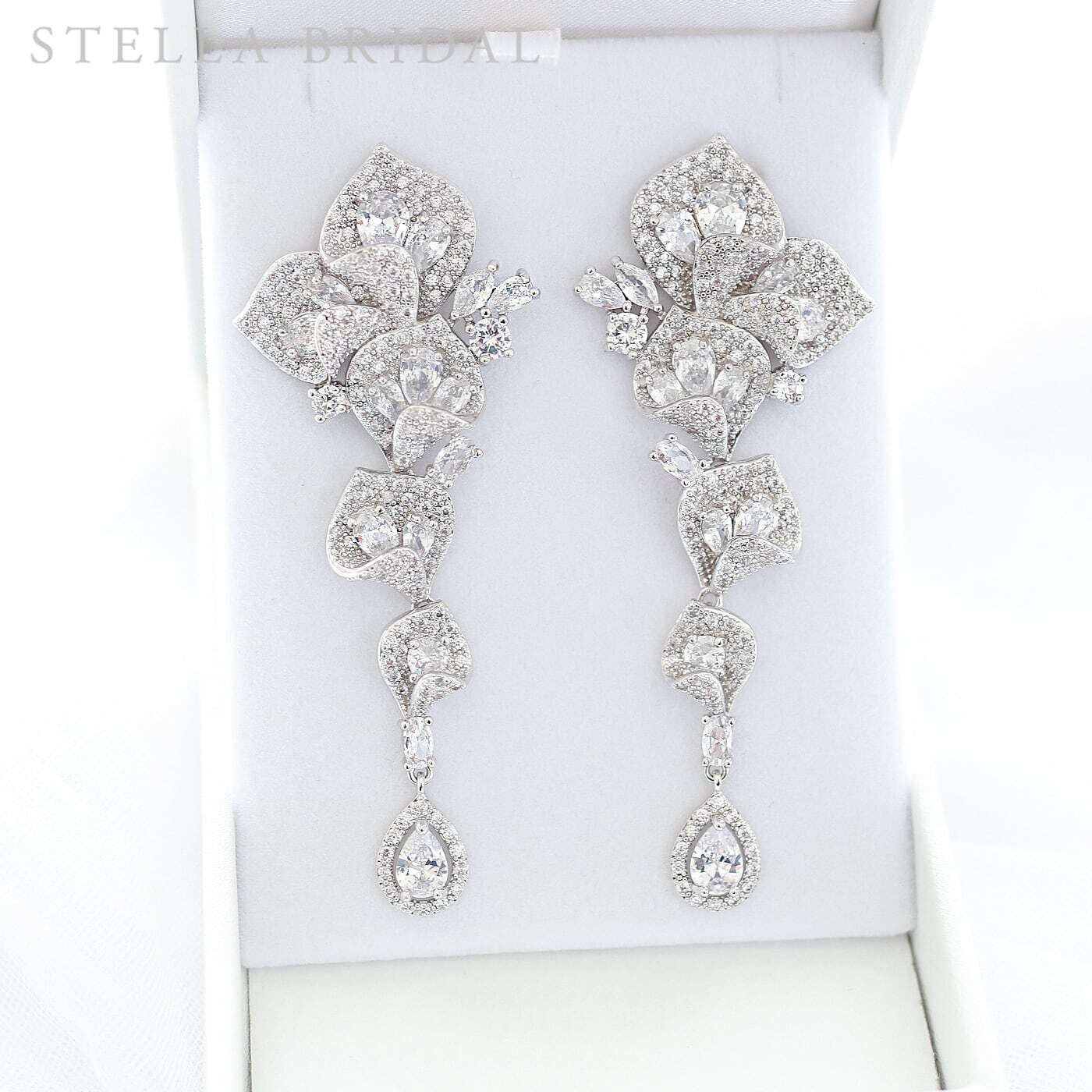 STELLA BRIDAL キュービックジルコニア ブライダルピアス&イヤリング Fleurdelice - フルール・ド・リー ＜ロング＞