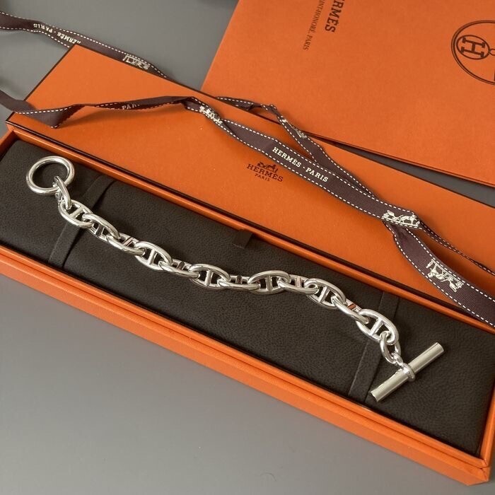 HERMES シェーヌダンクルGMブレスレット