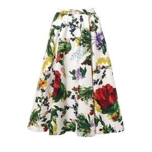 Alice + Olivia 2018年リゾートコレクション