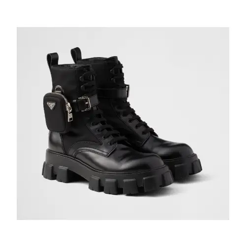 PRADA プラダ モノリス ポーチ付 ブラッシュドレザーx Re-Nylon ブーツ