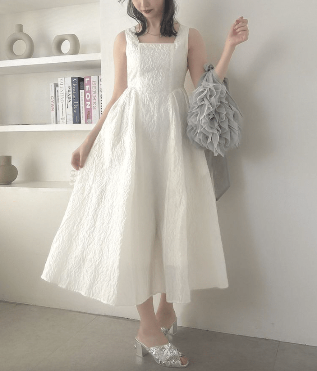 dazzlin バックボリュームヘプバーンワンピース
