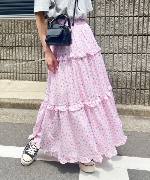 √nuage 小花柄フリルティアードロングスカート