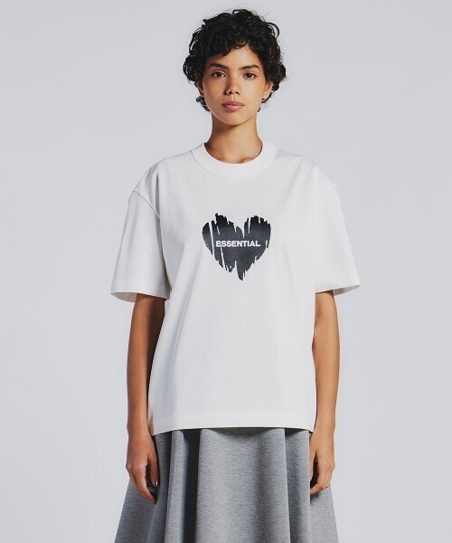 ESSENTIAL クラッシュハートTシャツ