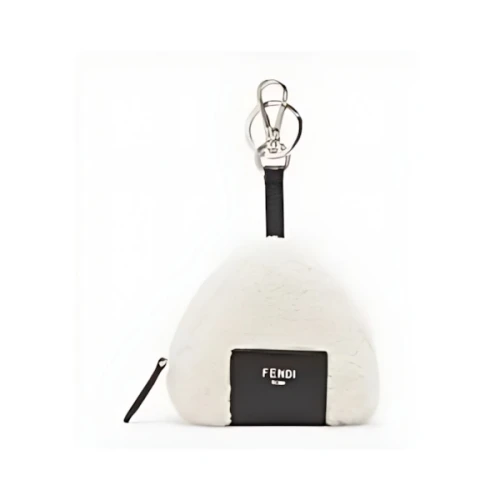 FENDI ホワイトシープスキン キーホルダー