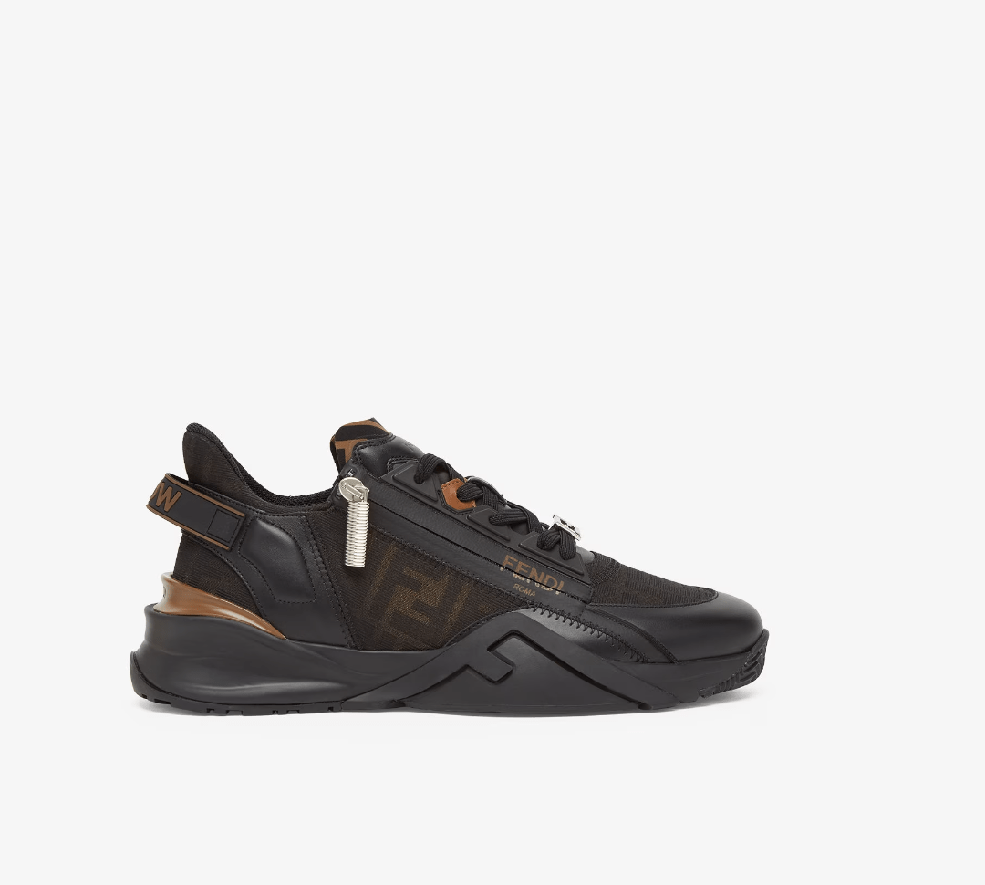 FENDI ブラックレザー ロートップスニーカー