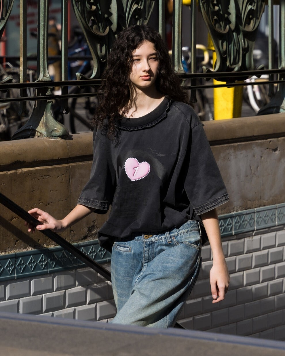 MIKIOSAKABE 20Th+1Frill T Shirt / Black