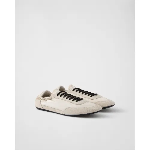 PRADA コラプス Re-Nylon xスエード エラスティックスニーカー