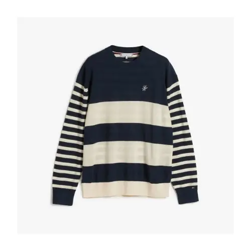 Tommy Hilfiger ライトレイヤリングロングスリーブクルーネックセーター