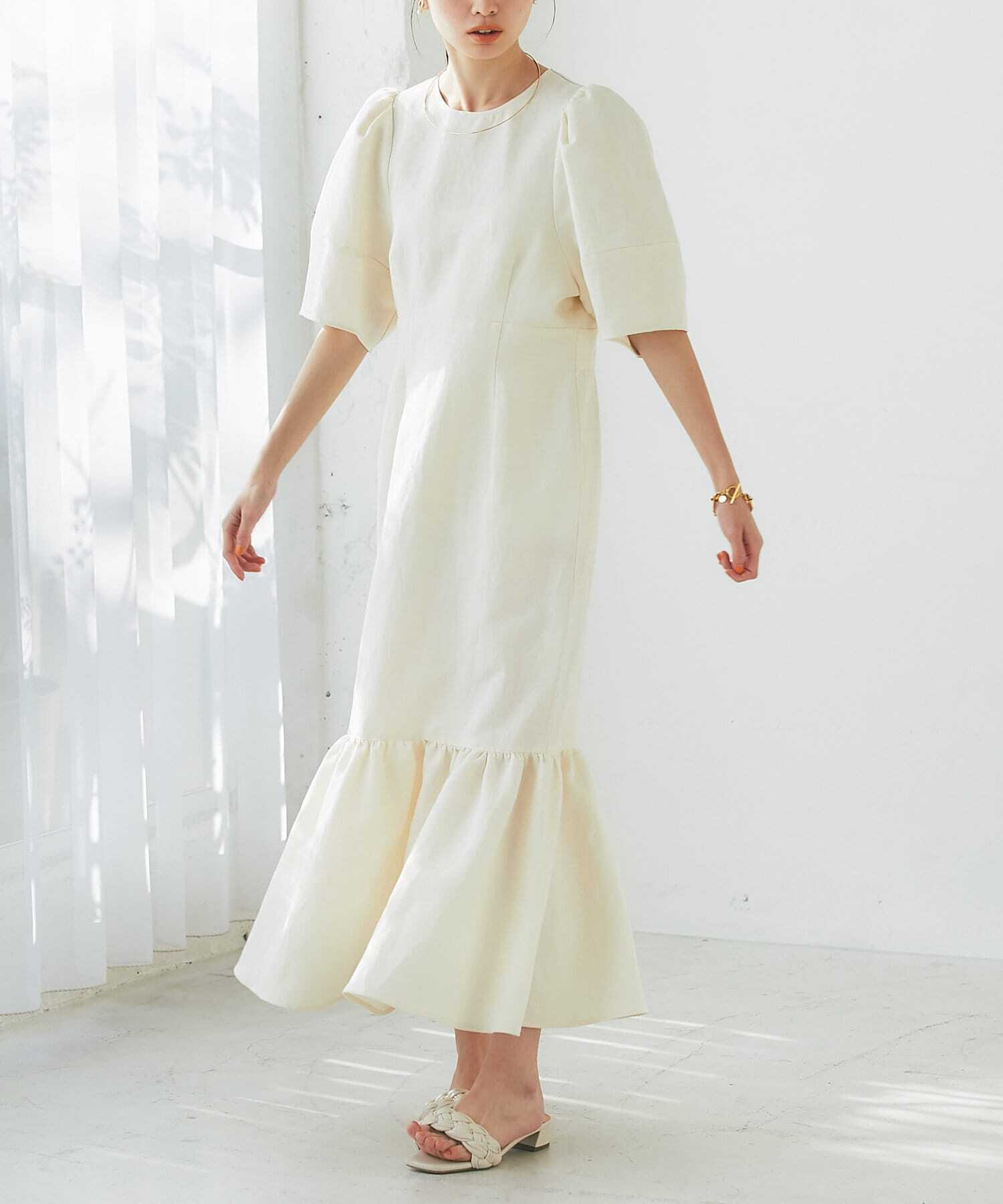 La boutique BonBon デニムランタンスリーブワンピース