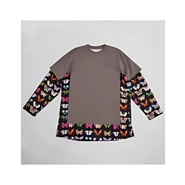 RE. 蝶々柄ロングTシャツ