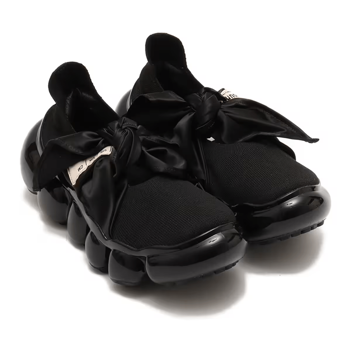 grounds JEWELRY HANKIE PUMPS