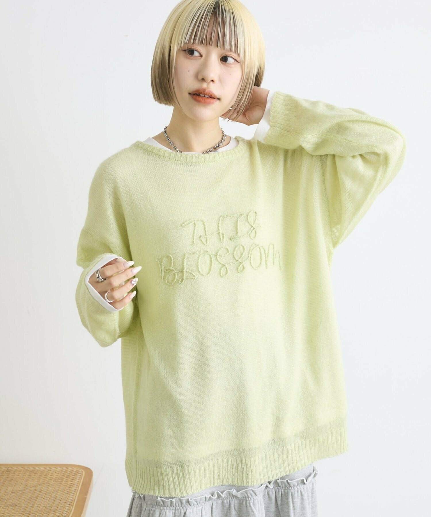 w closet コード刺繍シアーニット
