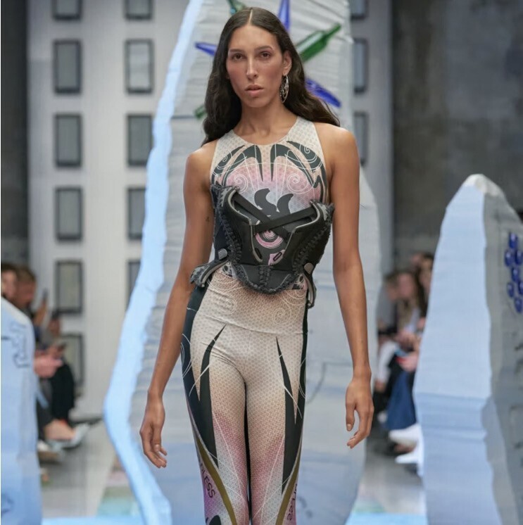 PAOLINA RUSSO PAOLINA RUSSO S/S 24