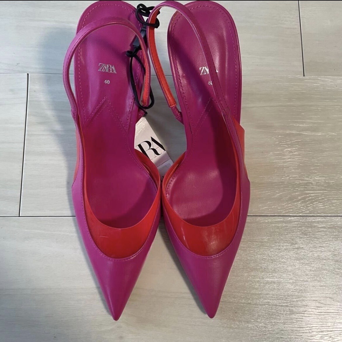 ZARA ピンクパンプス