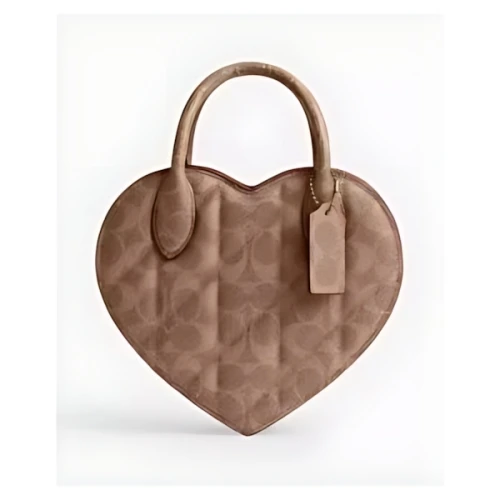 COACH ハート バッグ・シグネチャー キャンバス・キルティング
