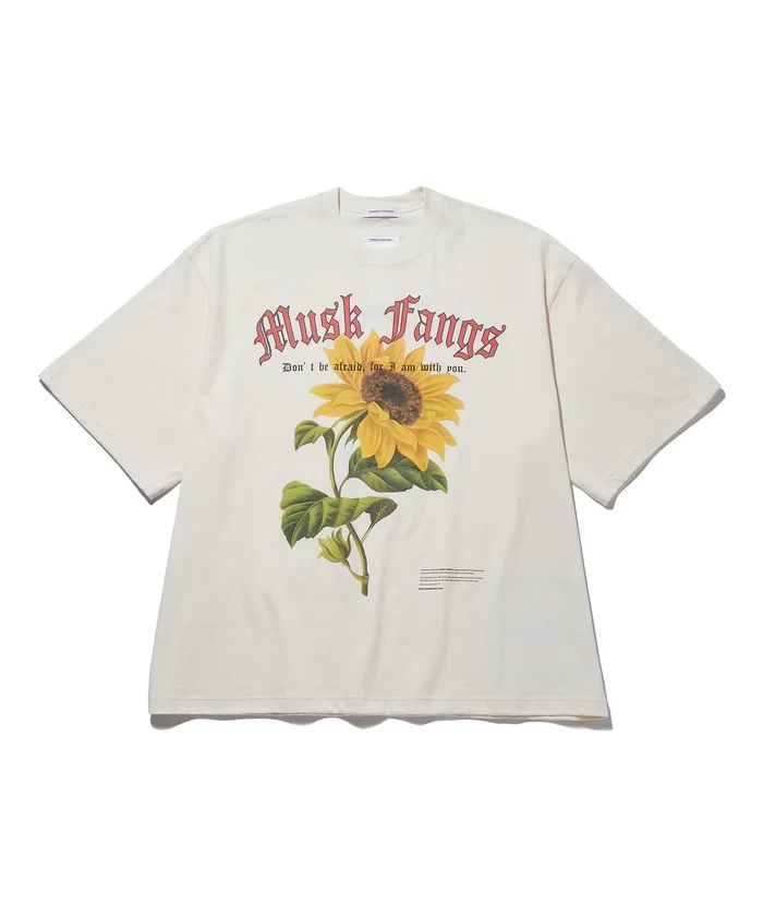 TENDER PERSON REBIRTH TEE MUSK FANGS