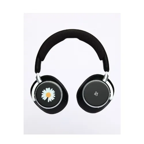 Bang & Olufsen Daisy Cap