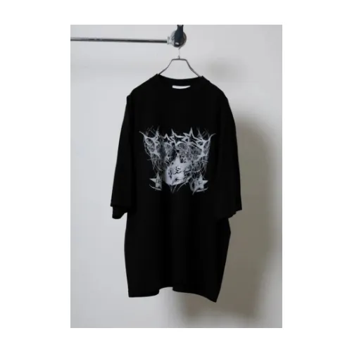 BODYSONG. TEE/REFLECTOR/STAR