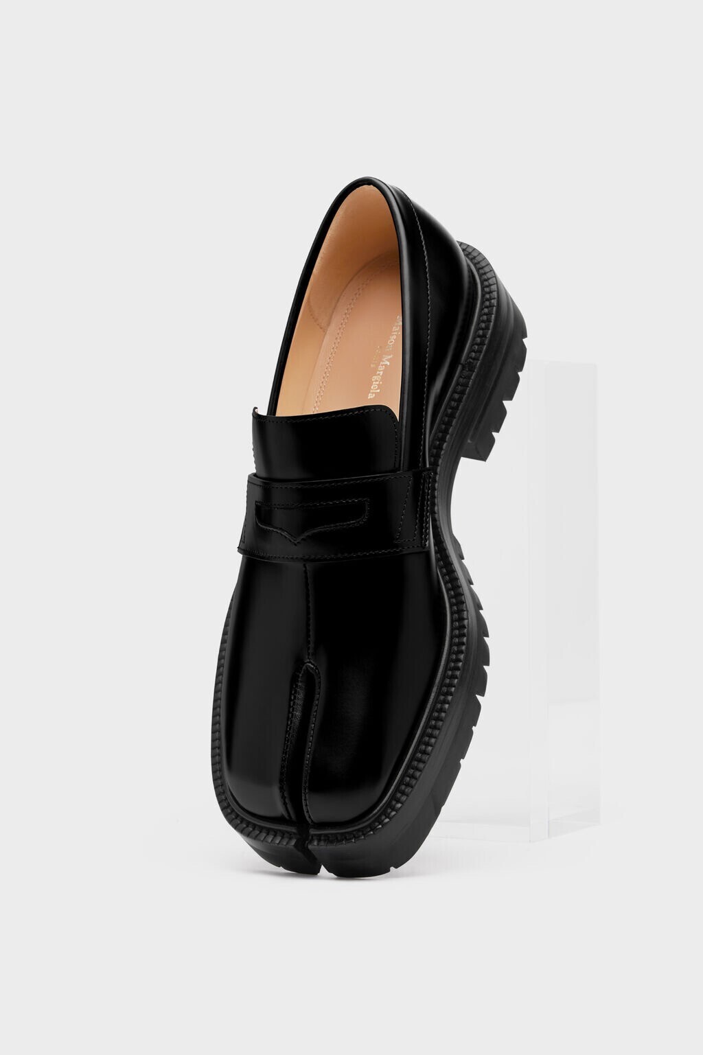 Maison Margiela 「タビ」 ローファー
