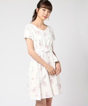 PATTERN fiona レトロベルト花柄ワンピース