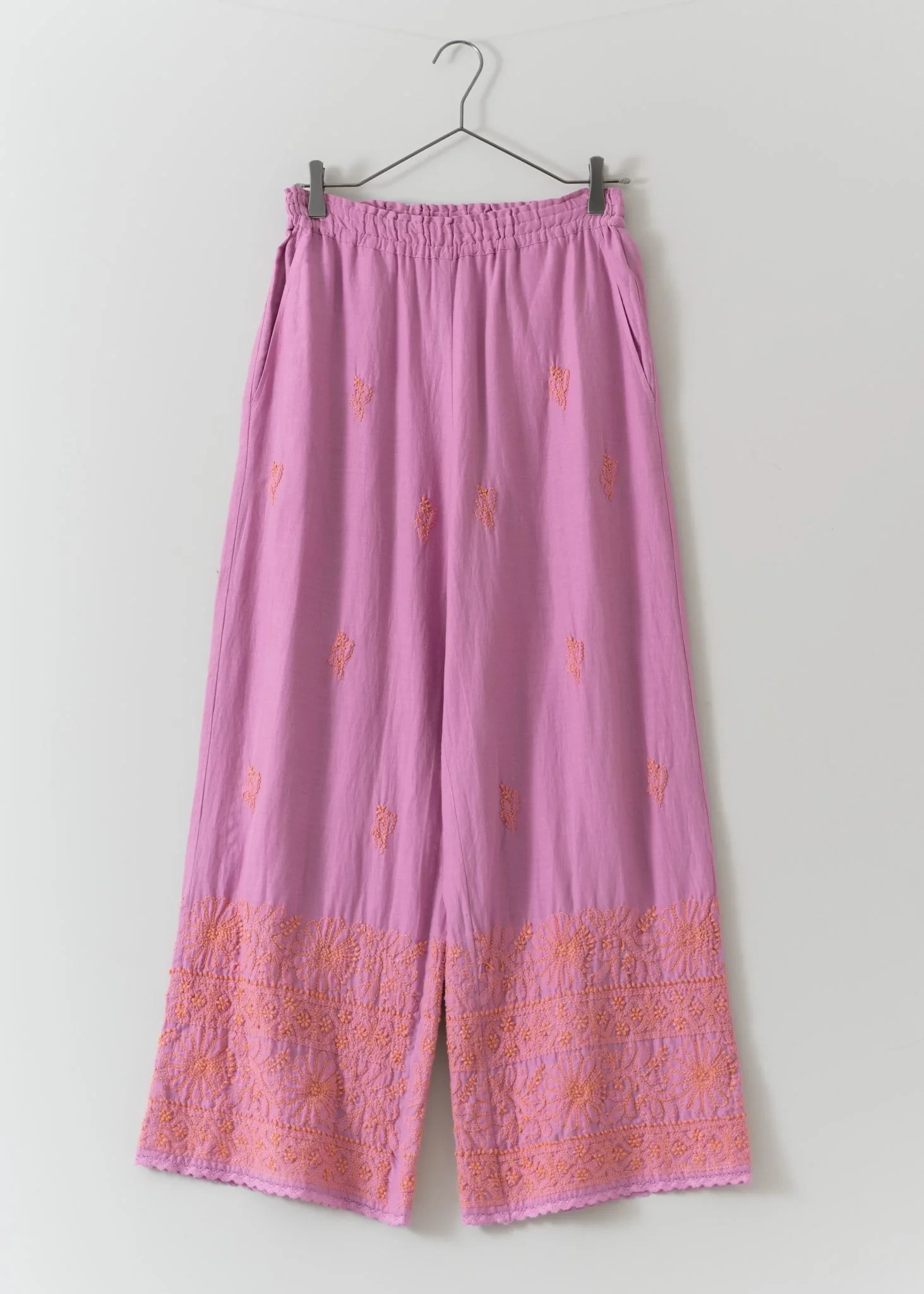 NE QUITTEZ PAS Cotton Voile Lucknow Embroidery Pants